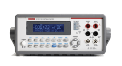 Keithley 2110 系列：5½ 位双显示器 USB 万用表